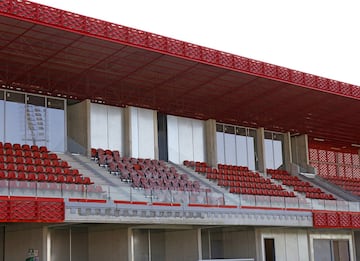 Tribuna principal del estadio