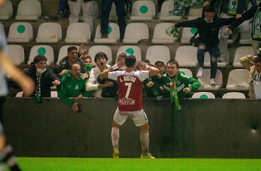 El Racing remonta en Irún cuando va a por el partido