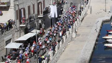 Giovinazzo acoge la salida de la octava etapa del Giro