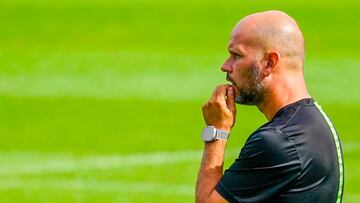 Jos¨¦ Alberto, entrenador del Racing.