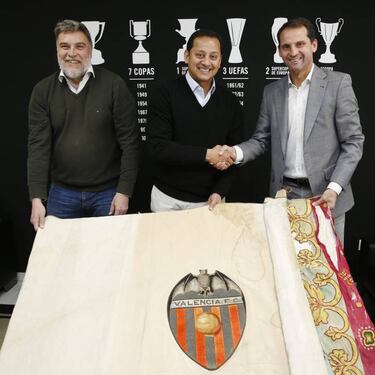El Valencia restaurará la bandera fundacional a partir del lunes