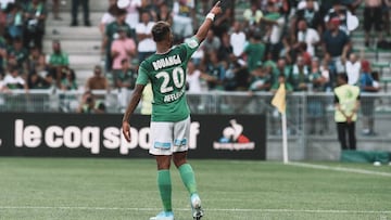 Denis Bouanga evita la primera derrota del Saint-Étienne