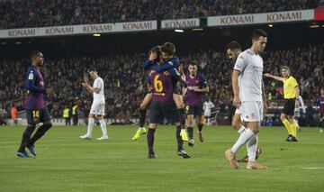 4-1. Denis Suárez celebró el cuarto gol.gol.