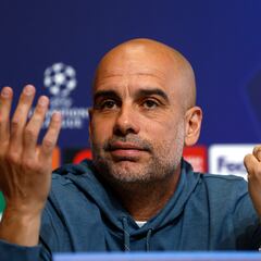 How many cases are Manchester City under investigation for?