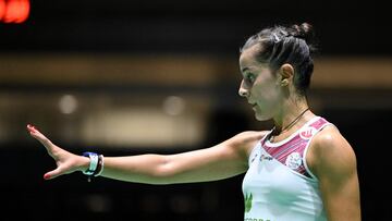 La jugadora española Carolina Marín reacciona durante su partido ante Akane Yamaguchi en los Mundiales de Bádminton.