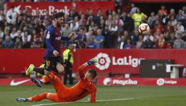 Messi uses space like no one else, as Mendilibar once noted