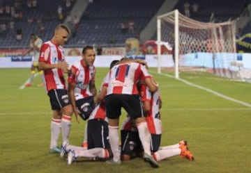 11 de noviembre de 2015
Barranquilla.- Junior y Santa Fe se enfrentaron en el estadio Metropolitano de Barranquilla, en el juego de ida de la final de la Copa Águila 2015. (Colprensa-Jorge Payares)