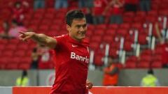 Charles Ar&aacute;nguiz dej&oacute; Inter de Porto Alegre para fichar por el Bayer Leverkusen.
