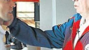 <b>EL ENCUENTRO. </b>Luis Aragonés dio la bienvenida a su tocayo a primera hora de la tarde en Las Rozas.