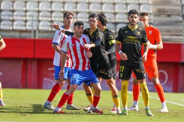 El Algeciras deja en la lona al Atlético Sanluqueño y a José Herrera
