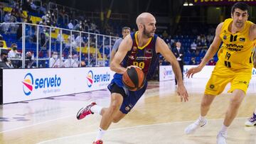 Nick Calathes supera a Gio Shermadini en el Bar&ccedil;a-Lenovo Tenerife de los semifinales de la Liga Endesa.