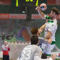 Dos laterales y un extremo, primeros fichajes del Benidorm