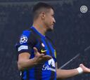 El Inter le sube el ánimo a Alexis y muestra su ‘encontrón’ con Simeone en Champions: ojo a su reacción...