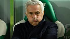 Mourinho gana tiempo