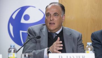 Tebas: "Ramos no debe ser sancionado por su gesto a Piqué"