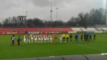 Los equipos, antes del duelo. 