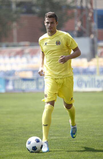 Aleksandar Pantic es un viejo conocido de LaLiga. Su último club fue el Cádiz, en el que no disputó ni un minuto, pero también ha pasado por Villarreal, Córdoba y Alavés. En su trayectoria ha jugado en el Dinamo de Kiev, Estrella Roja y Rad Belgrado.