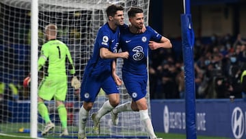 Chelsea beat Leicester to edge closer to top four finish