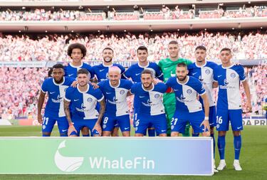 El once incial del Atlético con la camiseta conmemorativa del 120 aniversario del Atlético.