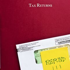 IRS sending unemployment tax refund: how to contact IRS if missing