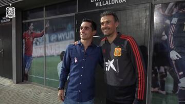 El patinador Javier Fernández visitó a la Selección