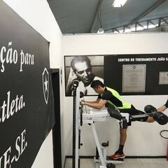 El dramático presente que vive Gustavo Canales en Botafogo