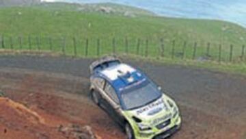 <b>MUY DISPUTADO. </b>Gronholm se empleó a fondo para ganar.