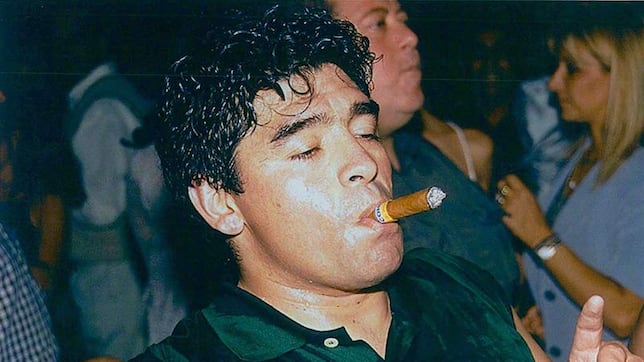 “Maradona pudo morir en los 2000 por excesos de todo tipo...”