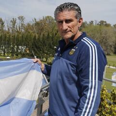 El seleccionador argentino ataca al Barça: "No cuidan a Messi"