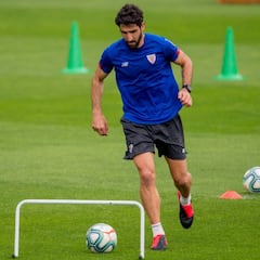 Raúl García: "Los méritos de Garitano están ahí"