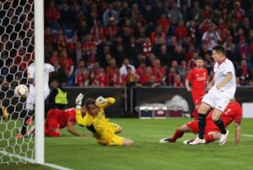 Gameiro empató el encuentro en los primeros 20 segundos del segundo tiempo. 1-1.