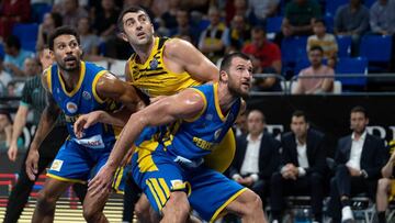 El Iberostar salva una jornada negra para los españoles