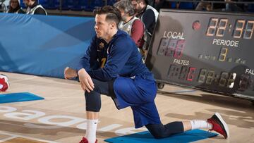 Heurtel calienta antes de un partido