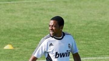 <b>ESTÁ KO. </b>Schuster no convocó a un deprimido Robinho.