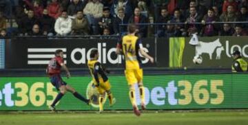 3-0. Damiá centra para que Roberto Torres marque el tercer tanto.