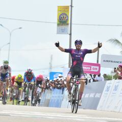 La primera del Burgos BH en 2023 llega en Gabón con Fernández