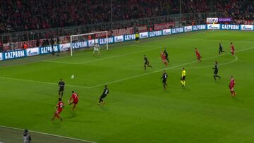 Belleza y perfección, todo a la vez: alucinante el pase James