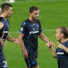 El Brujas golea al Mónaco y le deja al borde de la eliminación