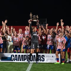 Ludmila da brillo a la puesta de largo del nuevo Atleti