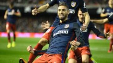 Carrasco celebra el gol anotado en Mestalla.