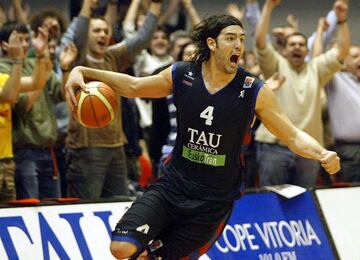 Pensar en el argentino Luis Scola es hacerlo en el Baskonia, aunque sus primeros pasos en el baloncesto espa?ol los dio en el Gij¨®n Baloncesto (LEB Oro), al que lleg¨® cedido por el conjunto vitoriano. Estuvo siete a?os en el Tau y se convirti¨® en uno de los mejores p¨ªvots de Europa. Elegido en el quinteto ideal de la Euroliga en dos ocasiones (2006 y 2007) condujo al equipo alav¨¦s a la Final Four en tres ocasiones. En su palmar¨¦s luce la Liga de 2002, tres Copas del Rey (2002, 2004 y 2006) y tres Supercopas (2005, 2006 y 2007). En 2007 dio el salto a la NBA: Rockets, Suns, Pacers, Raptors y Nets. Tras dos temporadas en China, decidi¨® regresar a Europa para mantenerse en forma con vistas a los Juegos (gan¨® el oro en Atenas) y tras destacar en el Mundial de China. No se sabe nada sobre su futuro (cumple 40 a?os el 30 de abril) como el mismo reconoc¨ªa: "No s¨¦ si habr¨¦ jugado mi ¨²ltimo partido".
