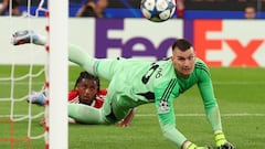 Oficial: el Girona ata a Livakovic