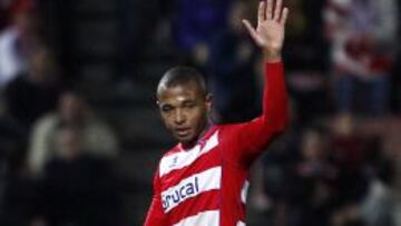 Brahimi, con el Granada.