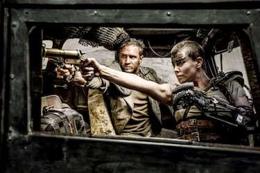 La película de George Miller sí estaba nominada a mejor película junto con 'Spotlight' (la ganadora), 'El Renacido', 'La habitación', 'El puente de los espías', 'Brooklyn', 'El marciano' y 'La gran apuesta'. 'Mad Max: Fury Road' fue una de las grandes triunfadoras de la noche y es que la vuelta del 'loco' Max era esperada por muchos. Los efectos visuales están hechos en gran parte a la antigua, de manera analógica, y el ritmo de las persecuciones y su aspecto visual fue toda una revolución. Además, cuenta con unos personajes carismáticos y potentes (recordemos que Furiosa tuvo después su propia película). Una pena que no ganara...