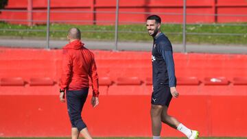 31-01-24. GIJÓN. PABLO INSUA, JUGADOR DEL SPORTING, RECUPERÁNDOSE DE LA LESIÓN EN MAREO.