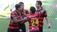 Rangers dio el primer golpe