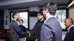 Kiat Lim se presenta en Valencia: reunión con Corona, Corberán y los tres capitanes