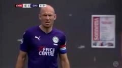 Robben anuncia su retirada