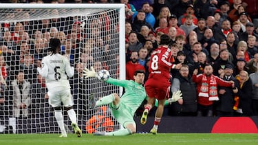 Courtois no puede con todo