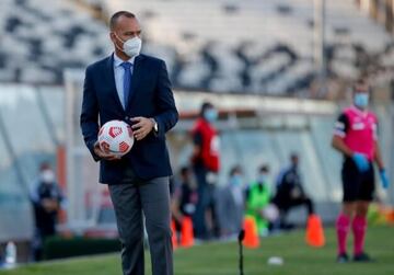 Rafael Dudamel dirigió 2 partidos ante Colo Colo en el Monumental, con un 16,7% de rendimiento.